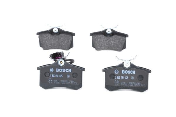 Bosch Fren Sistemleri Diskli fren balatası seti; arka 1